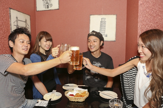 0130しらべぇ「お酒に強そう」写真