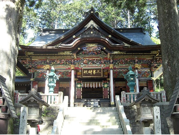 三峯神社１