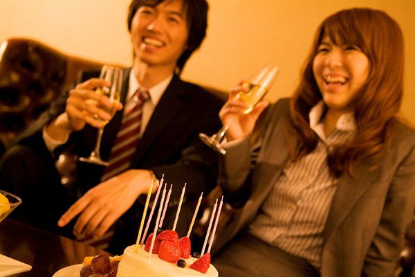 非リアほど宅飲みの誘いを 今日hできる の意味で使いがち Sirabee