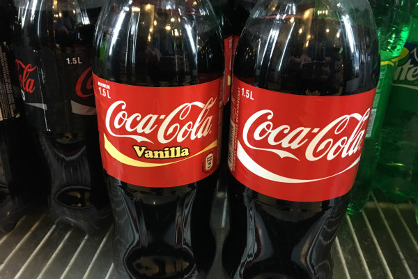 コカコーラ 瓶 355ml 未開封品 2本 賞味期限2023年11月25日 - 通販