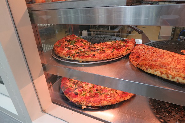 コストコのピザが激安すぎ 宅配ピザの半額以下で味は同ランク ニュースサイトしらべぇ
