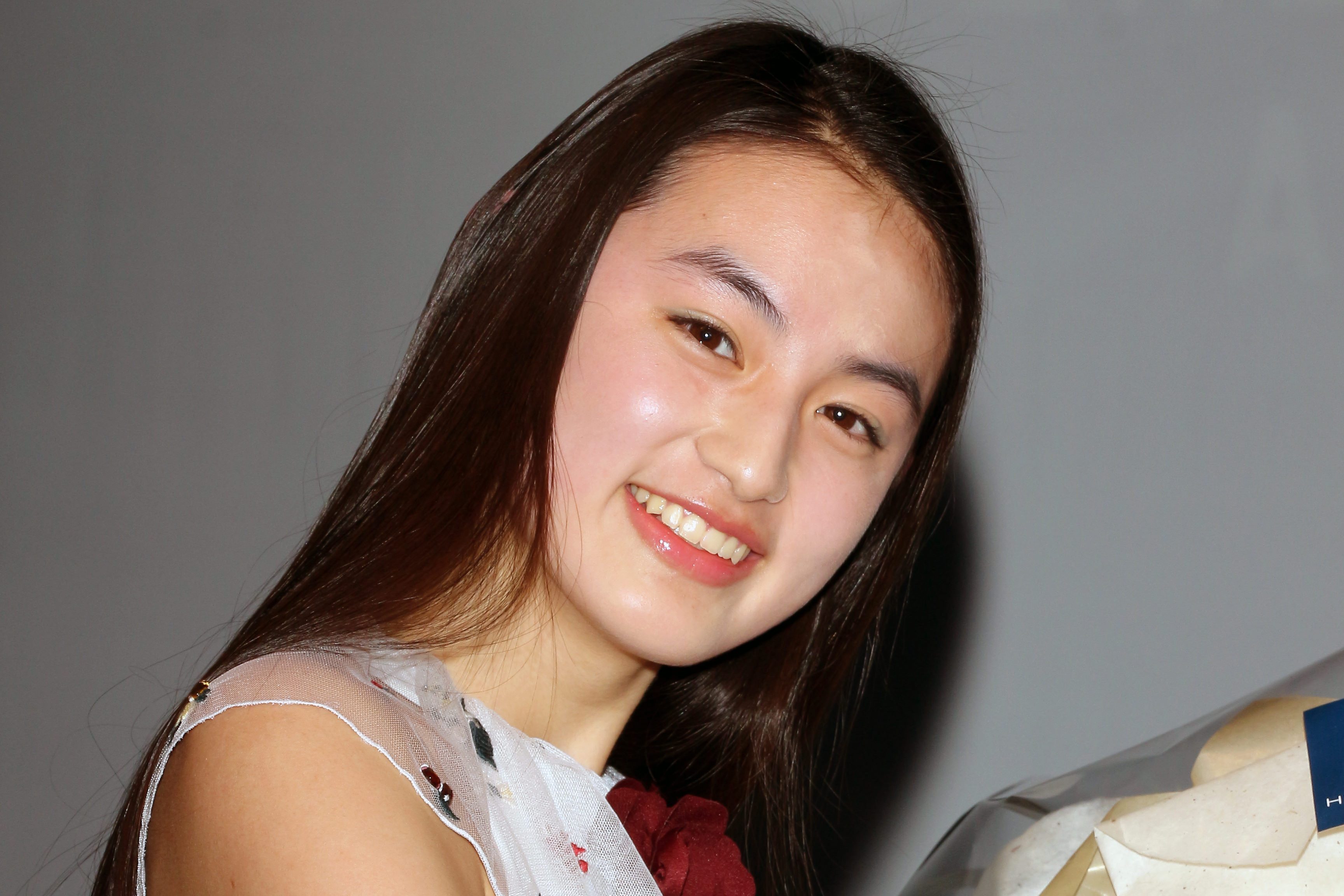 八木莉可子