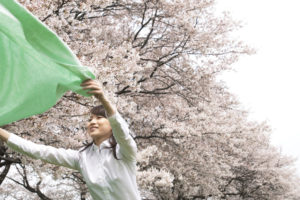 「だってみんな花見てないし…」意外と多い花見が苦手な人