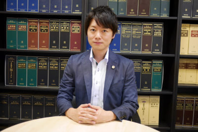 佐藤大和弁護士