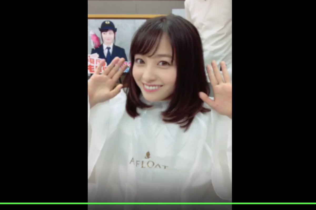 橋本環奈がバッサリとショートヘアに 断髪式を生配信に大興奮のファンも ニュースサイトしらべぇ