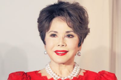 デヴィ夫人