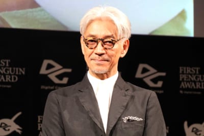 坂本龍一