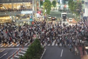 サッカーW杯最終予選、日本は前半リード！　混乱必至の渋谷駅前に行ってみた