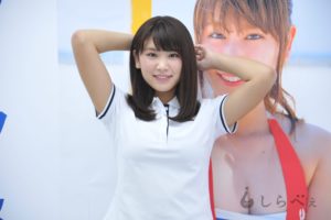 女優・久松郁実が4つのスポコスに挑戦　白い水着で楽しんだのは