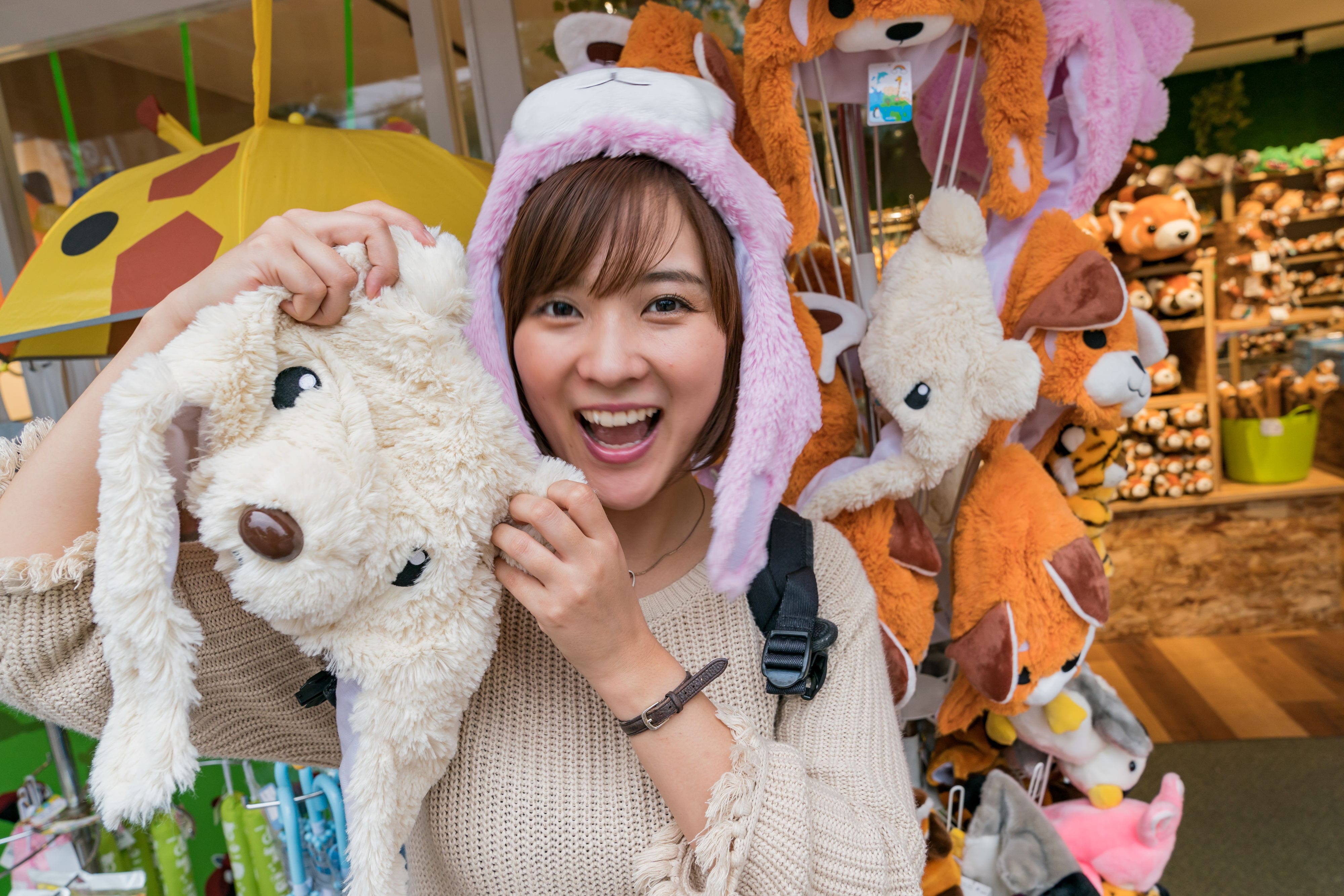 sirabee1014kddi014