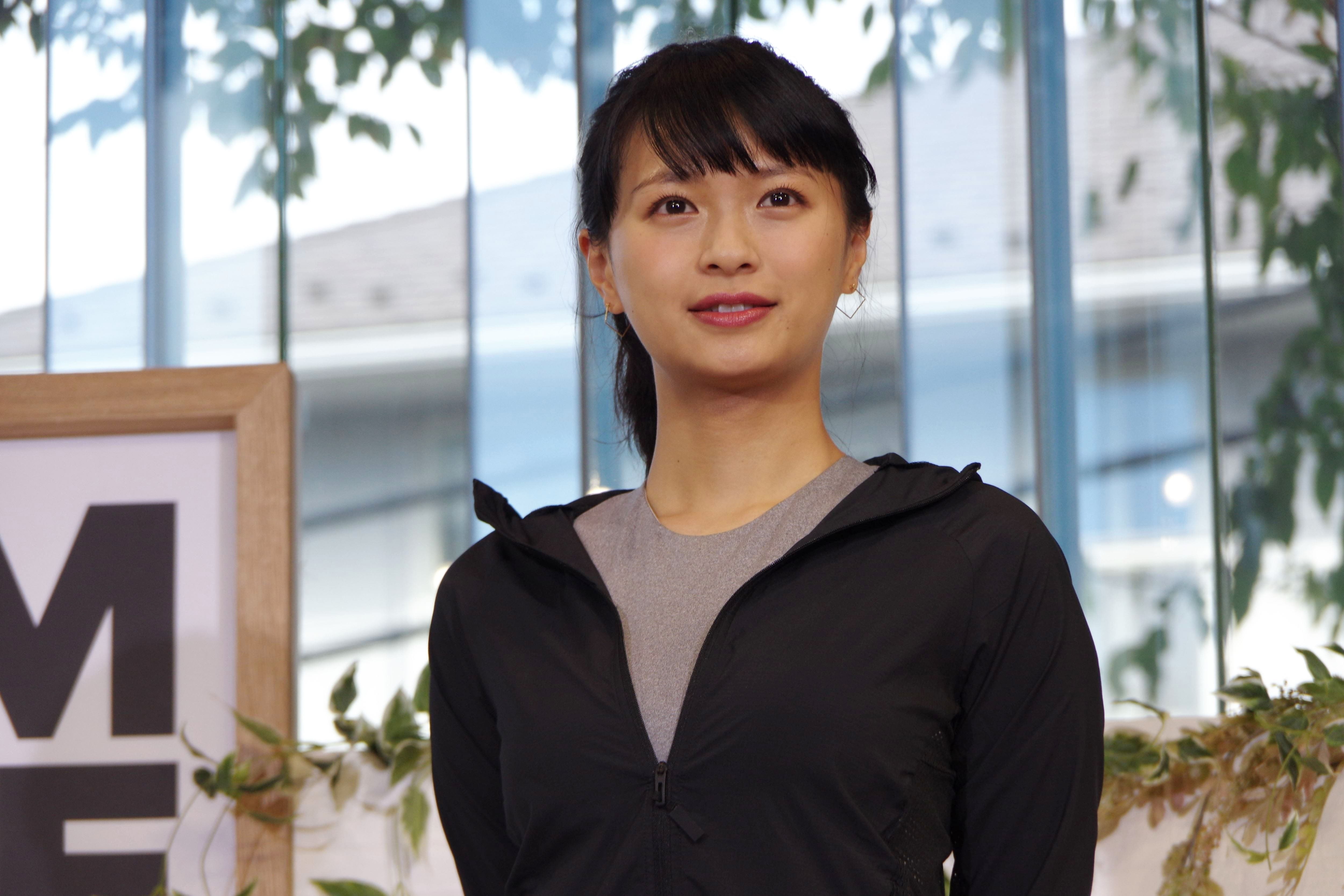 夫婦 榮 倉 奈々
