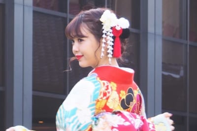 藤田ニコル