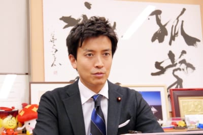 小林史明