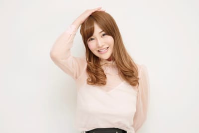 益坂美亜