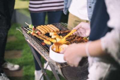 庭でBBQ