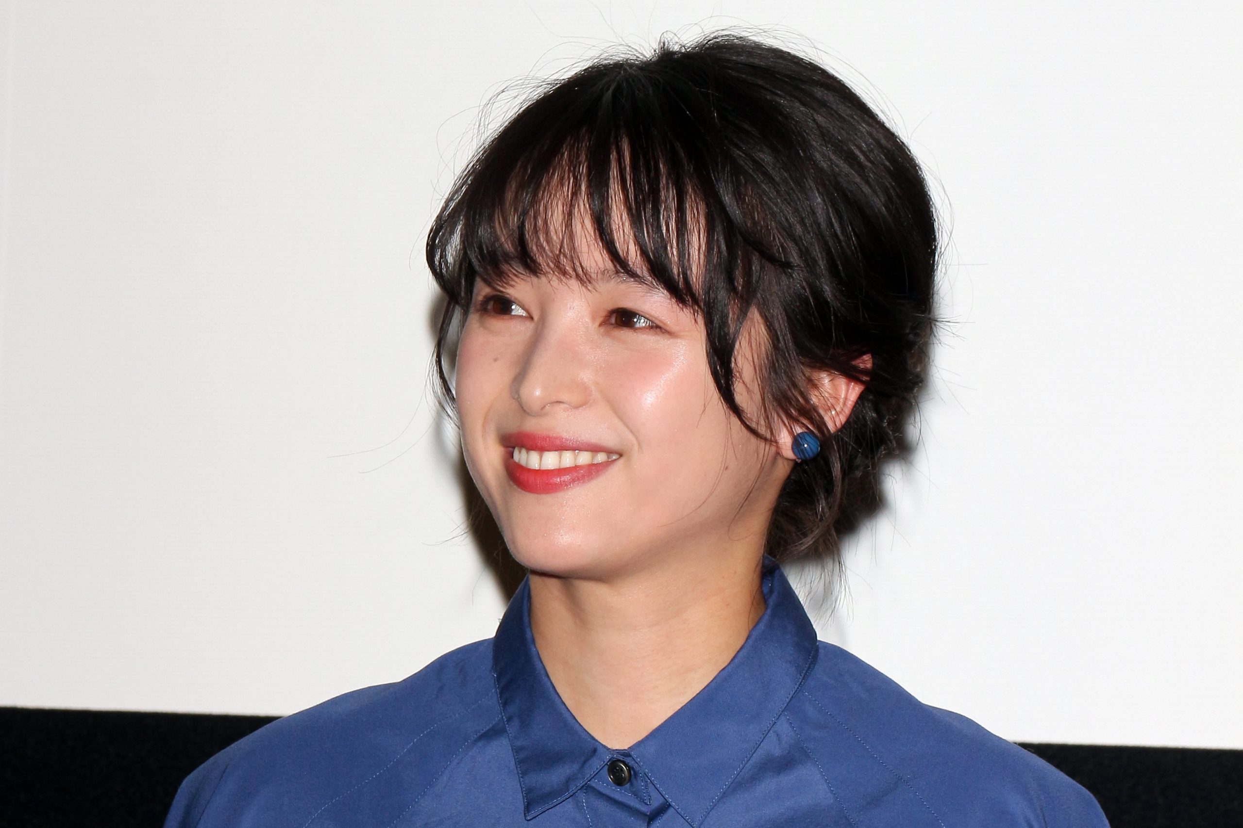 女優・清野菜名、親友・小松菜奈がハマっている「恥ずかしいモノ」に