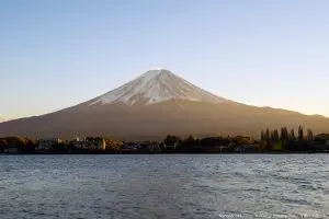 今朝、富士山を見ると“ある光景”が…　「5月中旬にこの姿は信じられない」