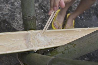 流しそうめん