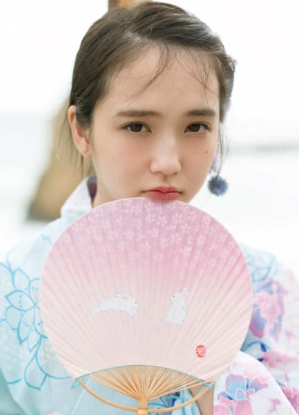 藤野志穂