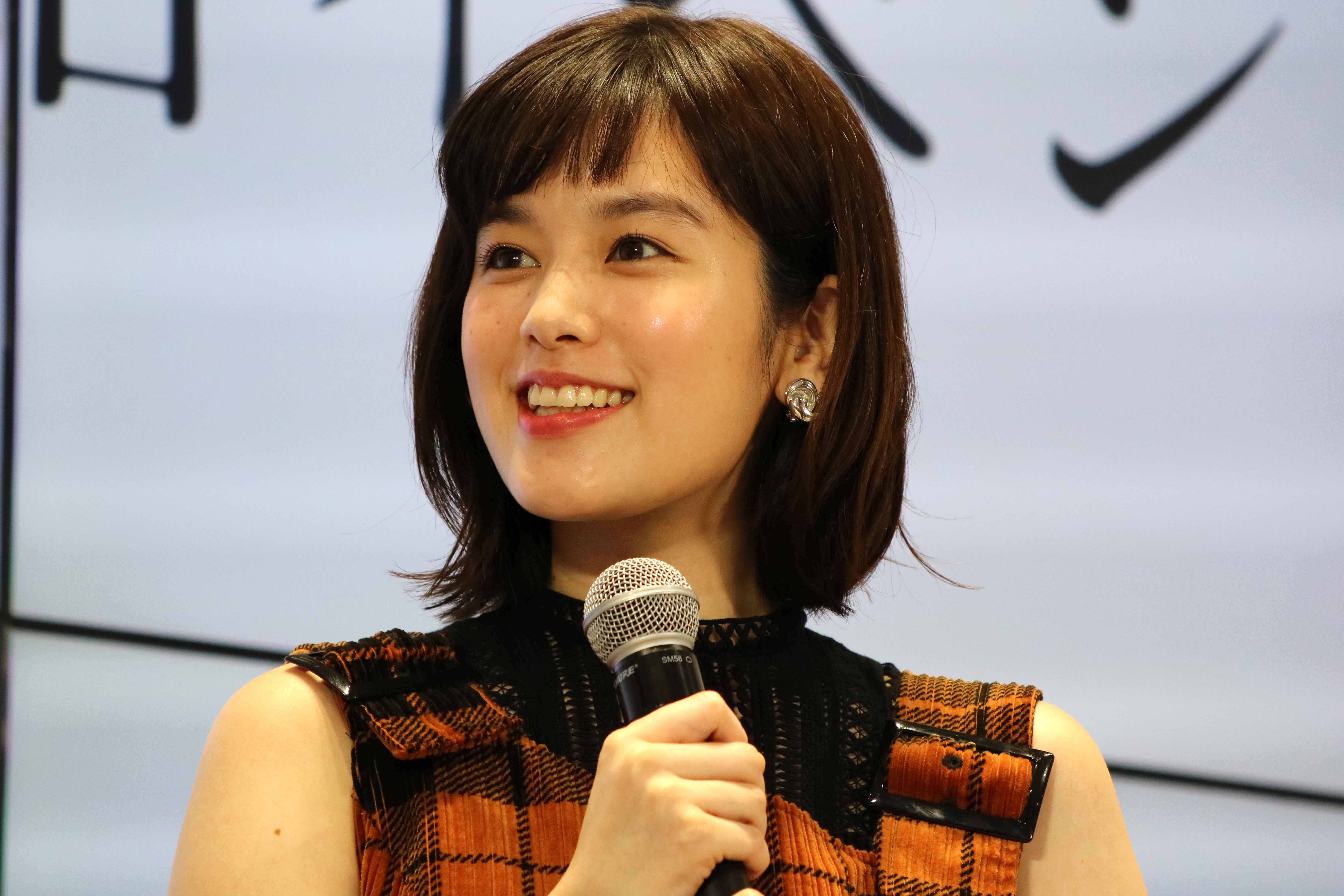 筧美和子 胸元が大きく開いた衣装着用 胸にしか目がいかない と視聴者ドキドキ ニュースサイトしらべぇ