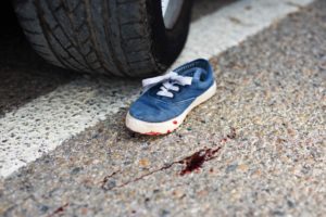 父親の車にはねられ2歳児が死亡　「痛ましい」「未然に防げた事故」と悲しみの声