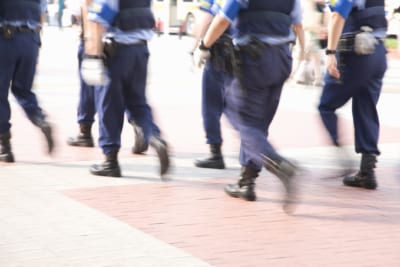 警察