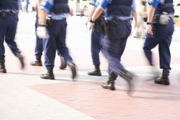 警察