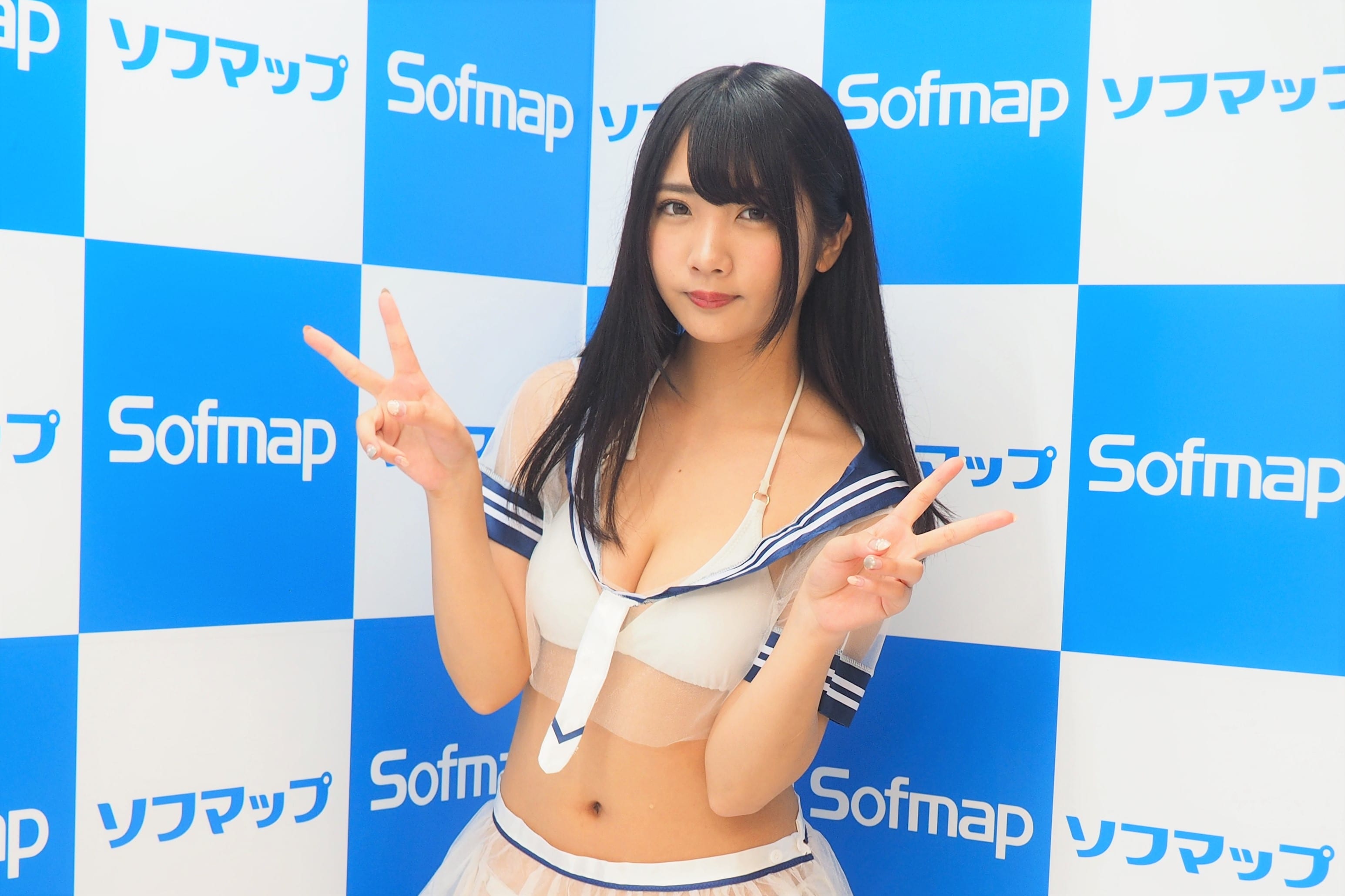 倉持由香命名の ふともも職人 水沢柚乃 透け透けセーラー衣装をアピール Sirabeemizusawa4