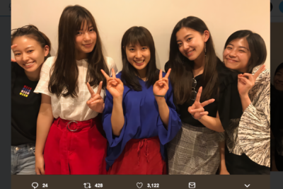土屋太鳳、石井杏奈