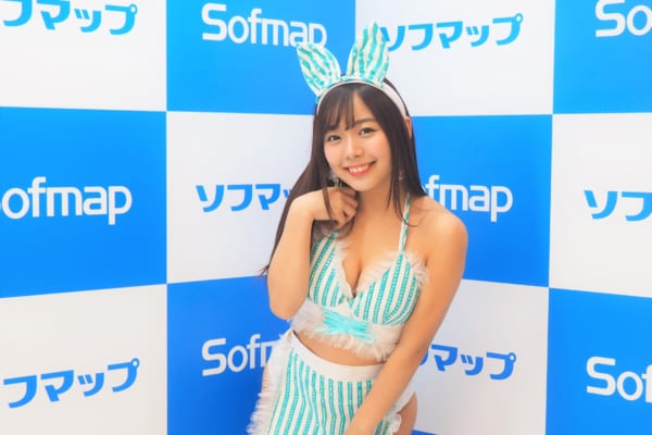 バーレスク東京 ありすが初グラビアに挑戦 地元 宮崎訛りで先輩に告白 ニュースサイトしらべぇ