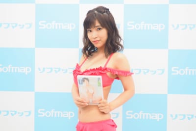 Hカップグラドル 白石若奈 草食系男子を尻に敷きたいです Sirabeeshiraishi7