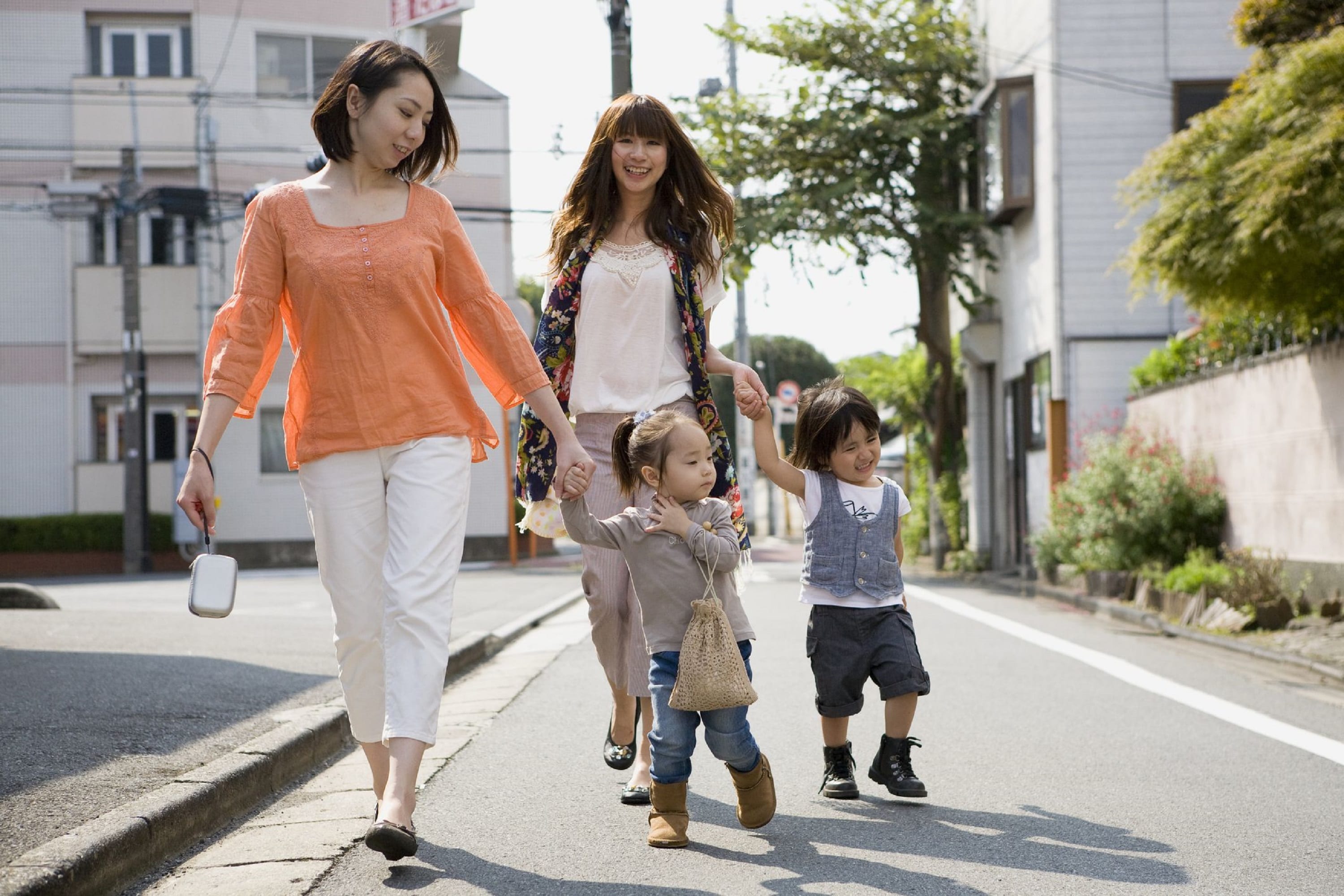 Watch mothers friend. Mother friend 2017. Mother Walking girls to School.