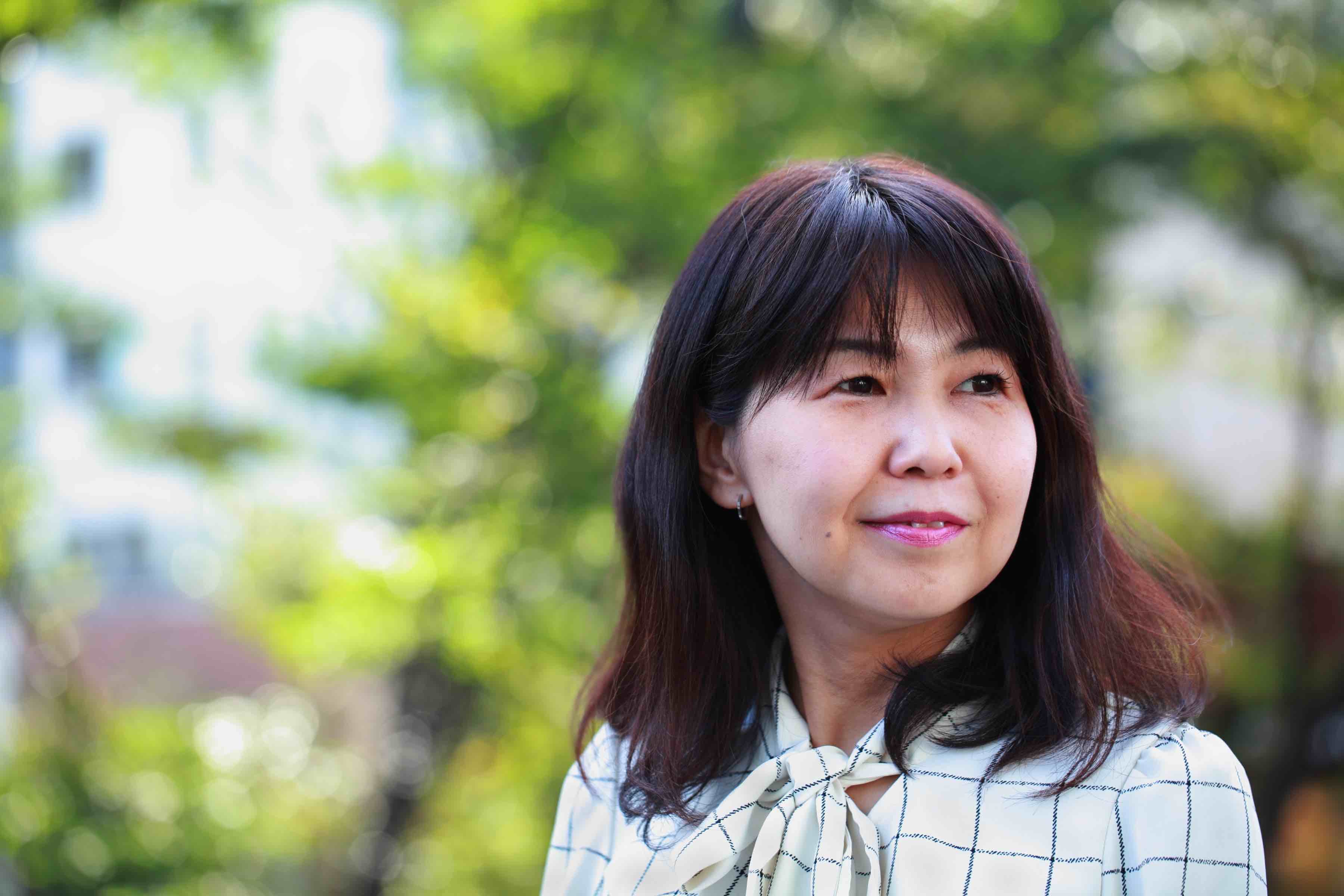 中年女性