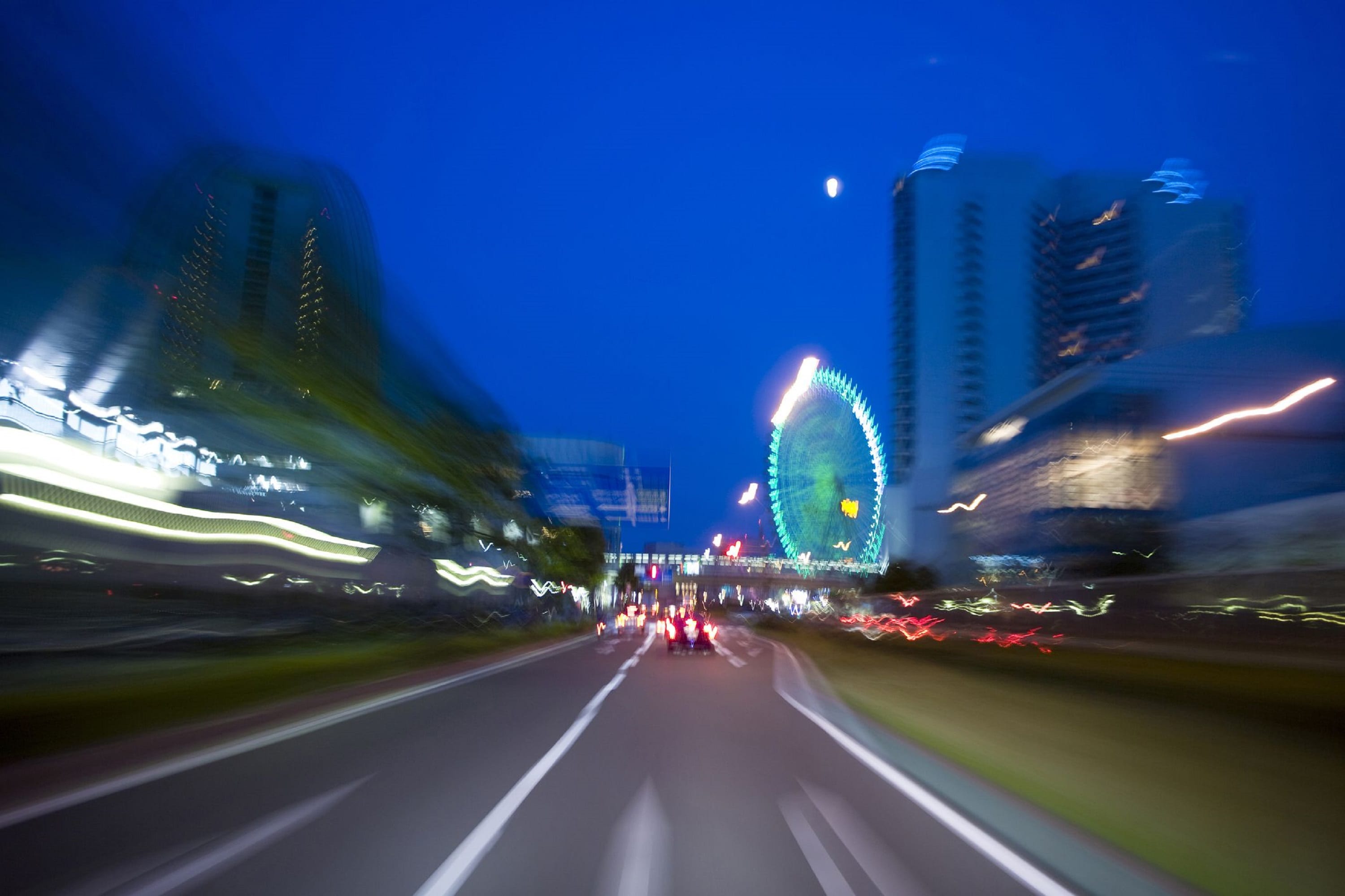 横浜