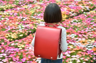 女子小学生