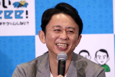 有吉弘行