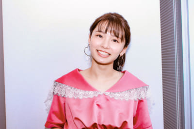足立佳奈