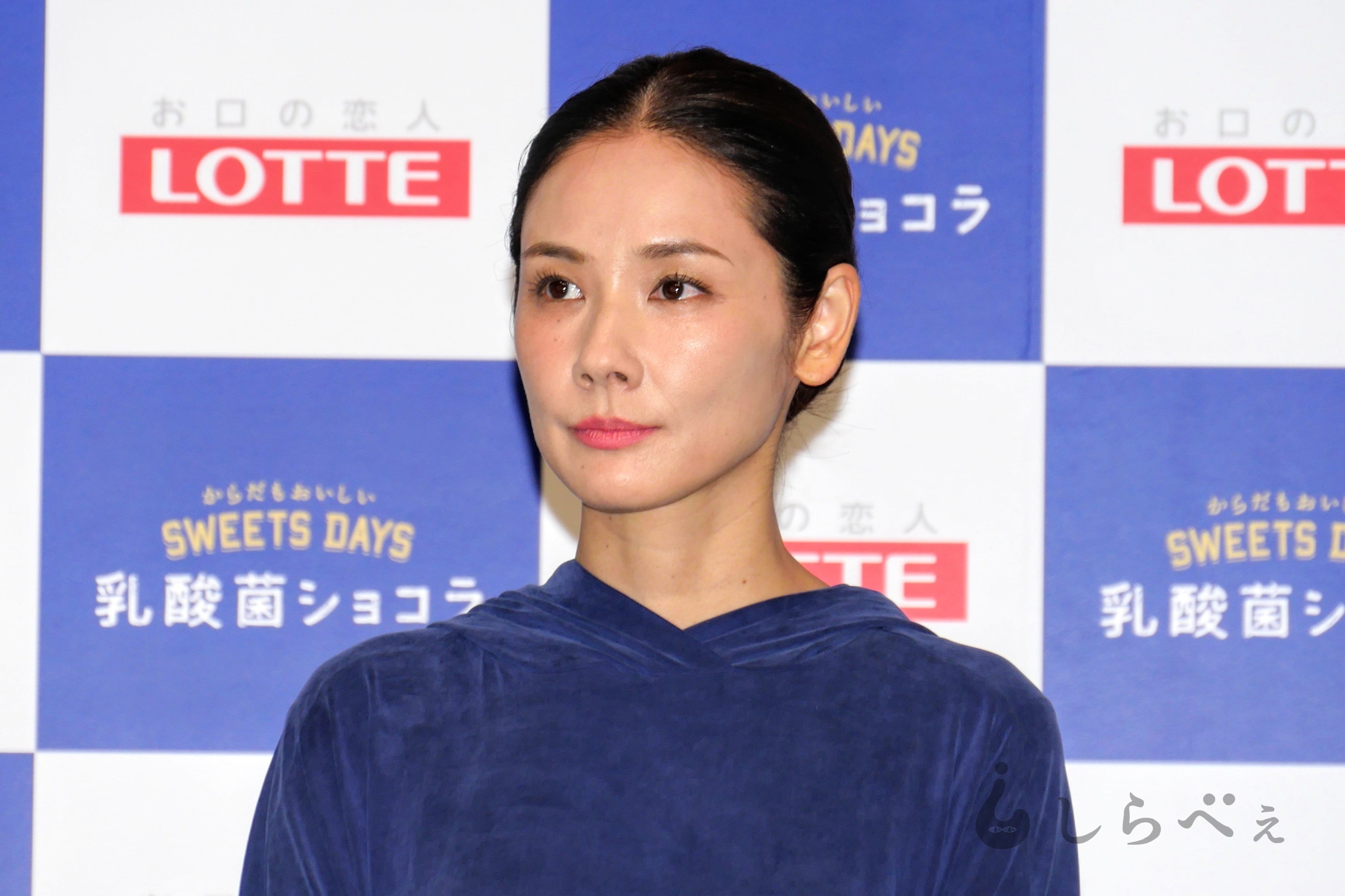 小松菜奈と吉田羊が応援で共演 2人の美女が かっこいい と思う男性の筋肉は Sirabeeyoshidayo2