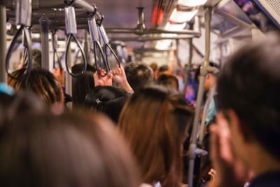 満員電車