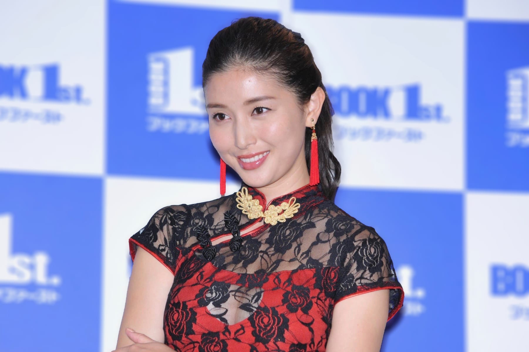 橋本マナミ