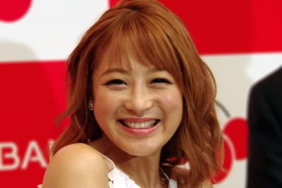 鈴木奈々