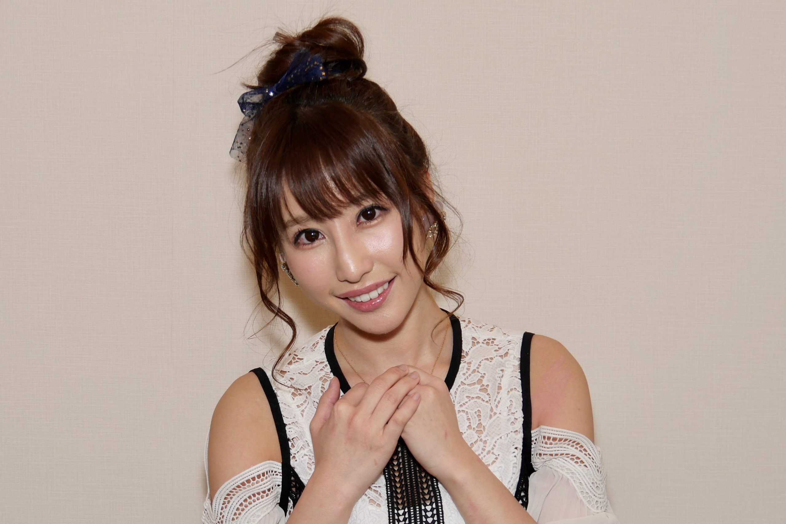 あやみ旬果 サイン入り マグカップ 直筆サイン入り セクシー女優 浅草