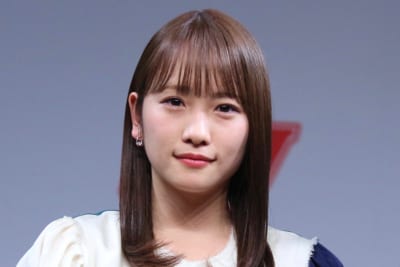 川栄李奈