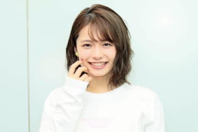 足立佳奈