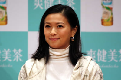 榮倉奈々
