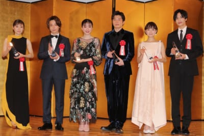 志尊淳、葵わかな、田中圭、永野芽郁、中村倫也、松岡茉優