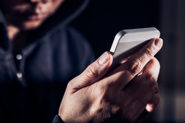 スマートフォン