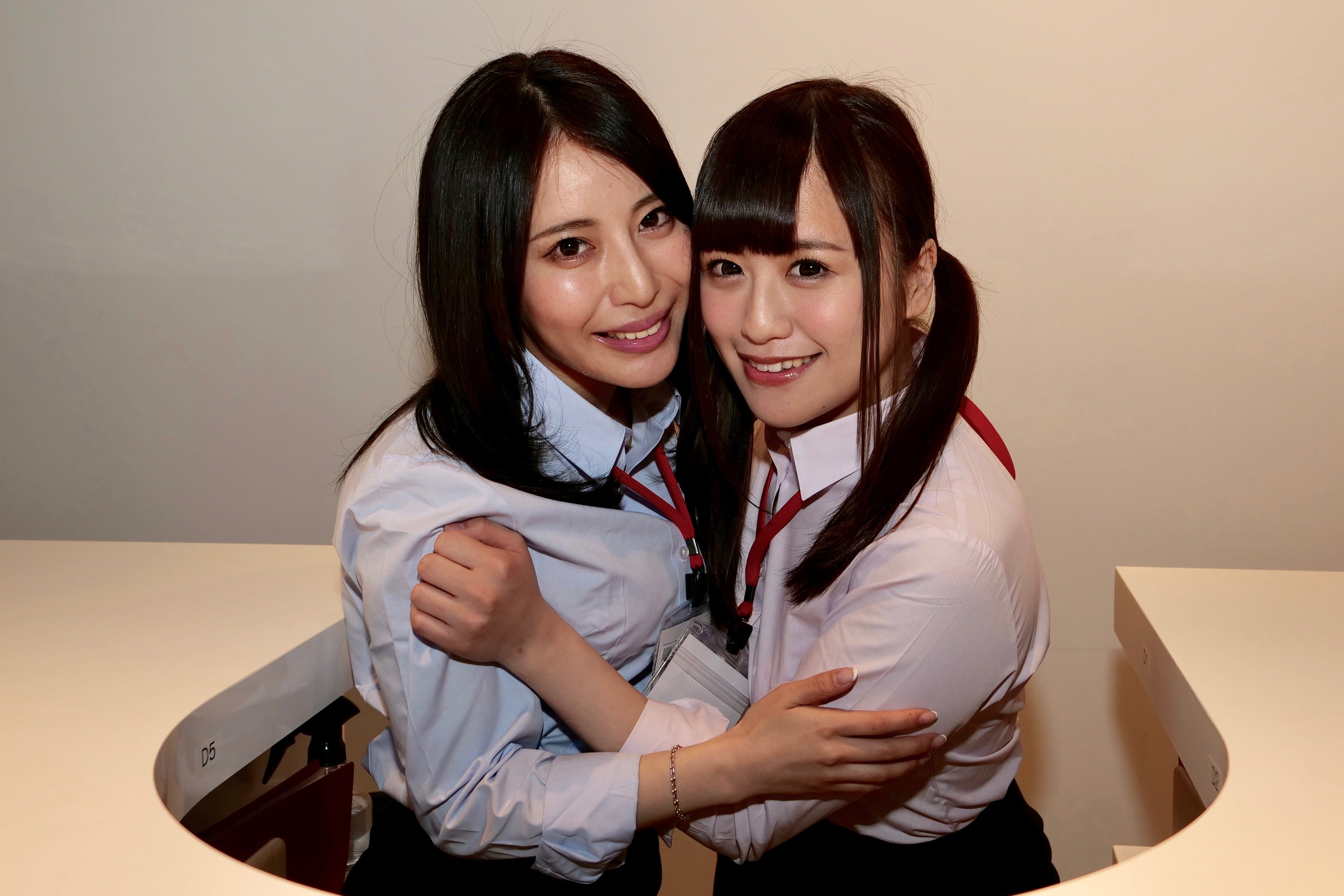 望月りさ・葉月もえ