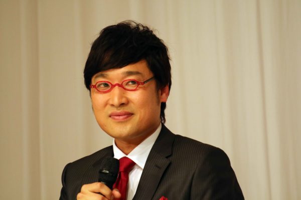 山里亮太