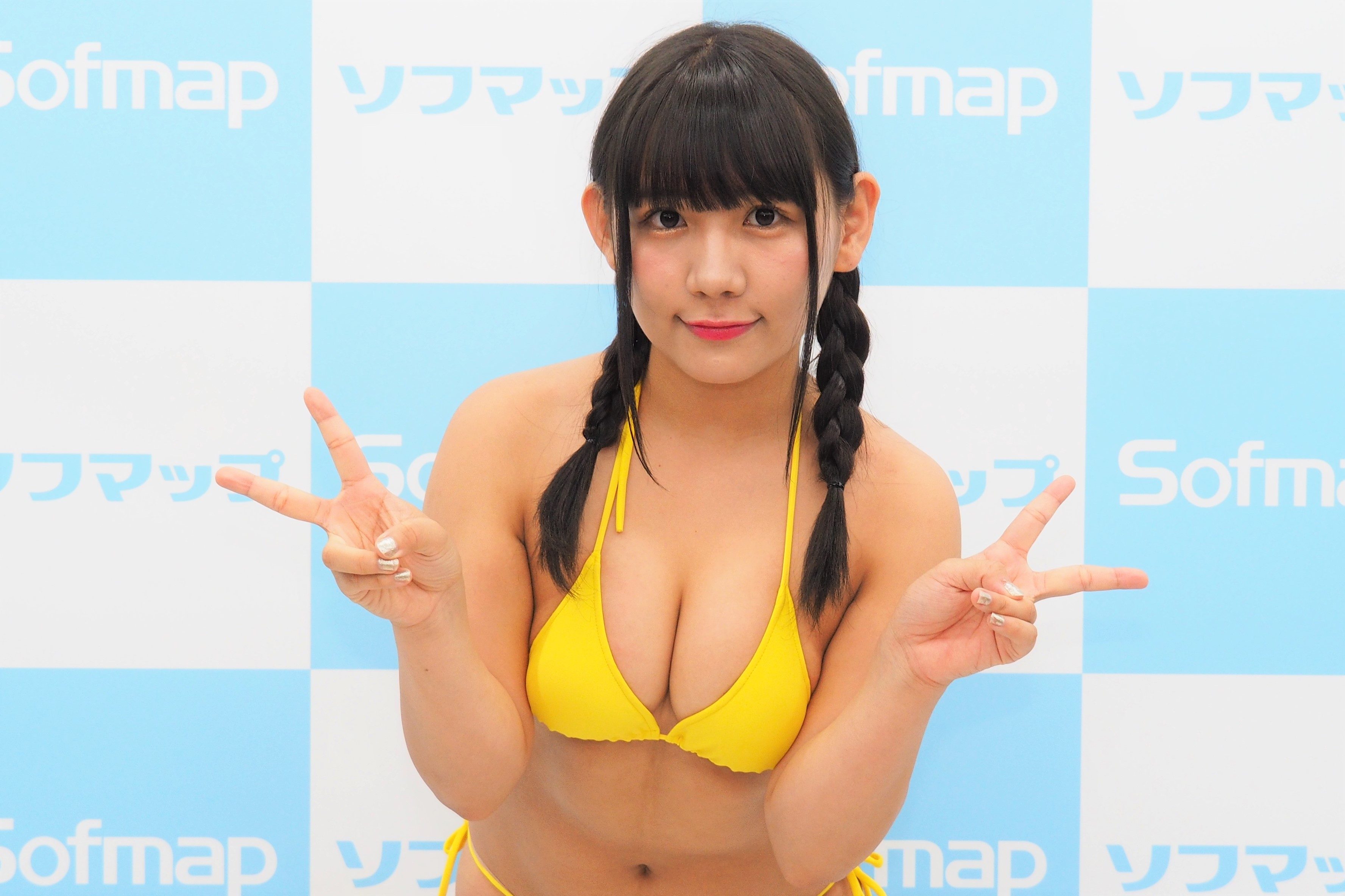 椿理穂